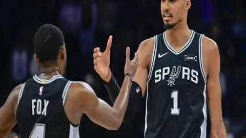 激情对决！唐迪拉直面劲旅本菲卡，谁能笑到最后？葡超巅峰之战即将上演！